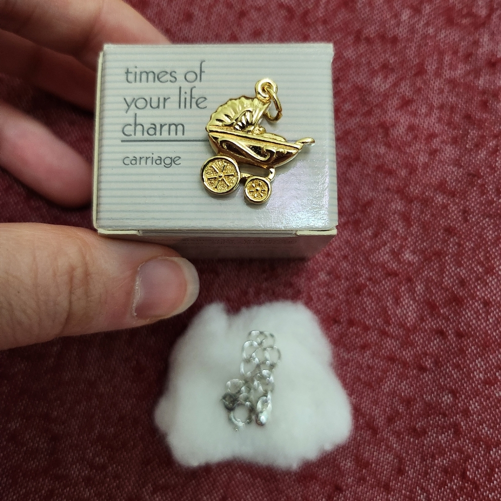 Vintage Gold Carriage Charm by Avon